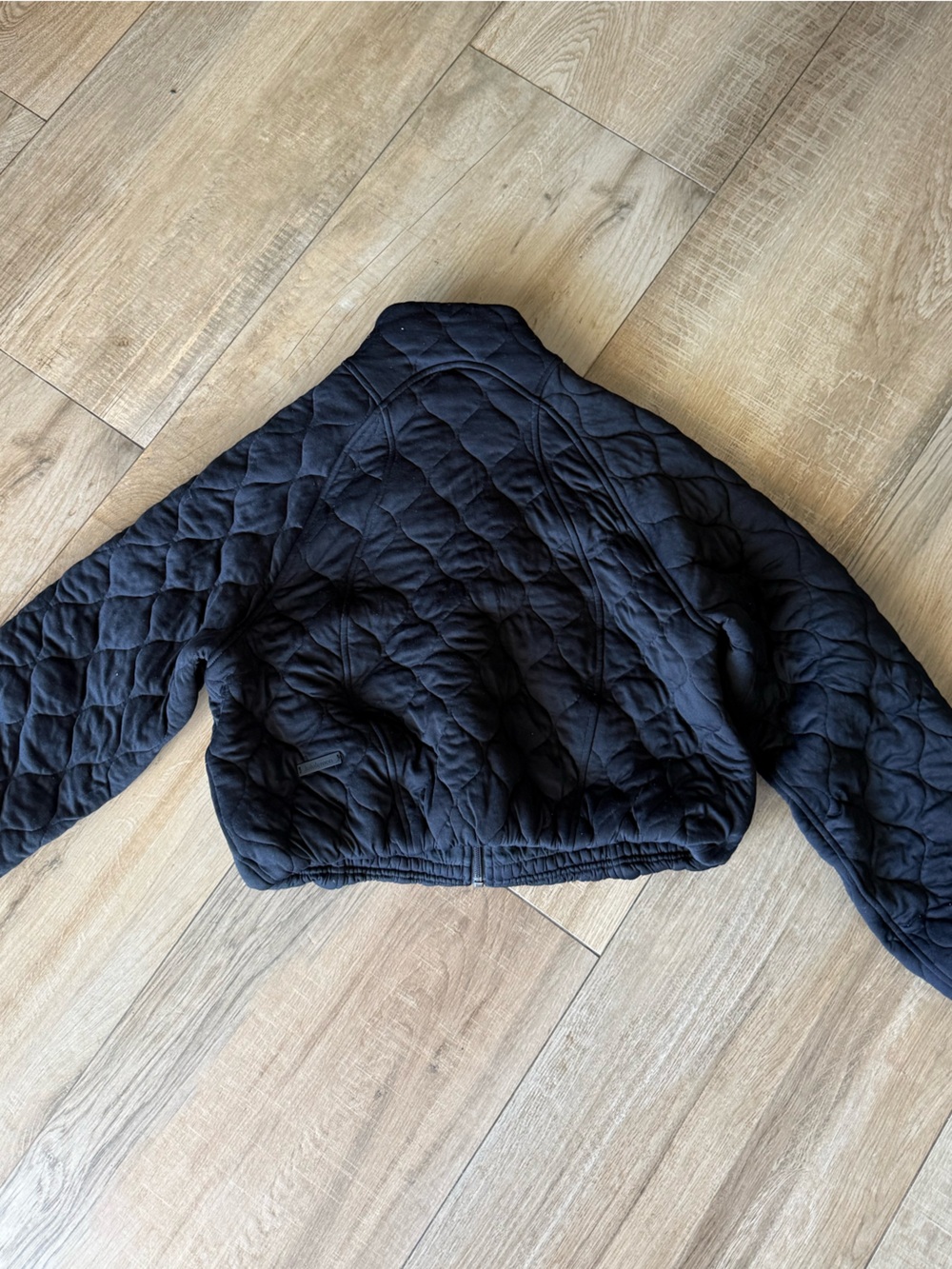 lululemon athletica Quilted Bomber Jacket - Black - Picture 7 of 8